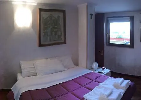 Travertino Bed & Breakfast *